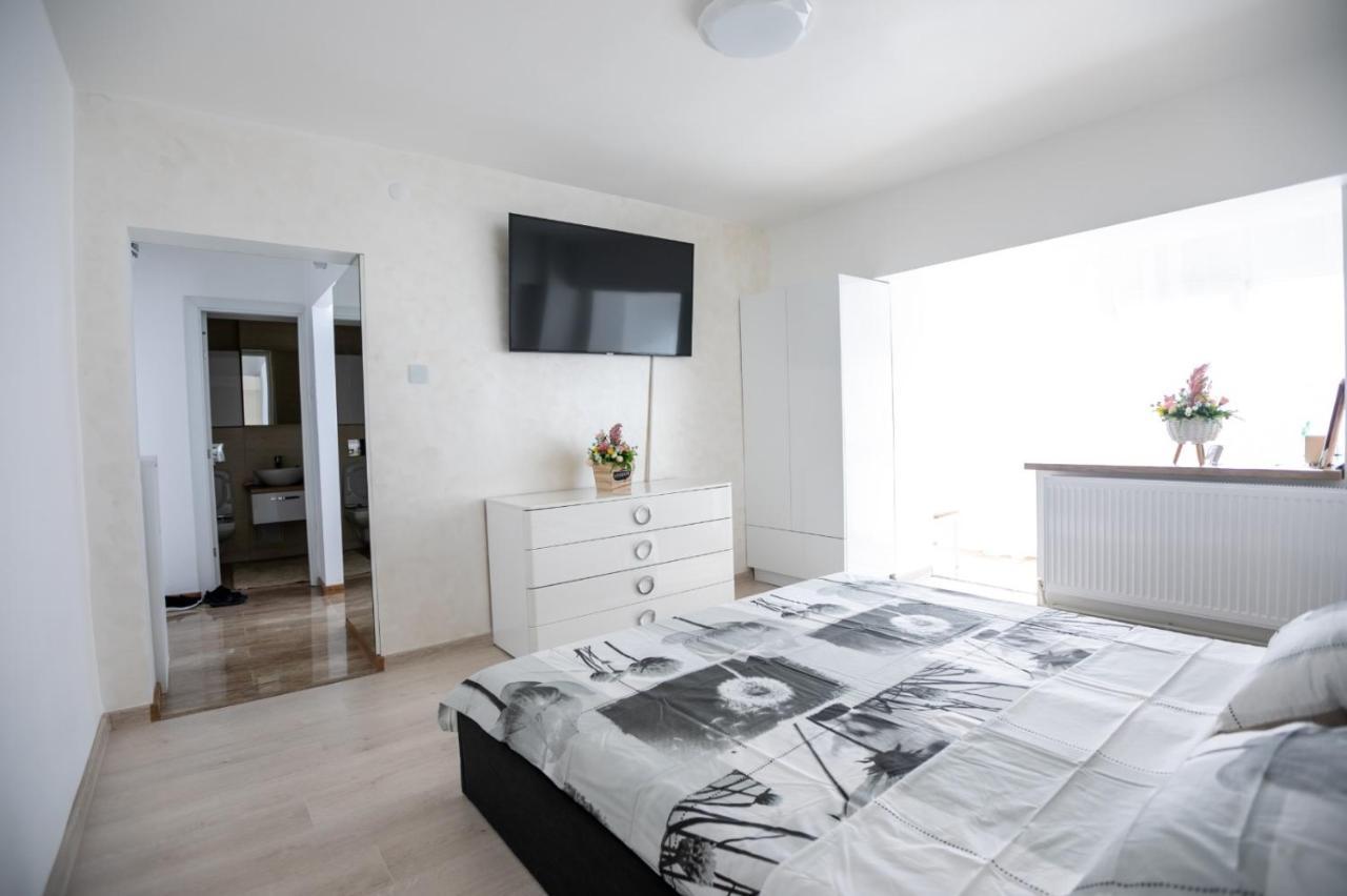 Apartament Central Târgu Jiu Exteriör bild