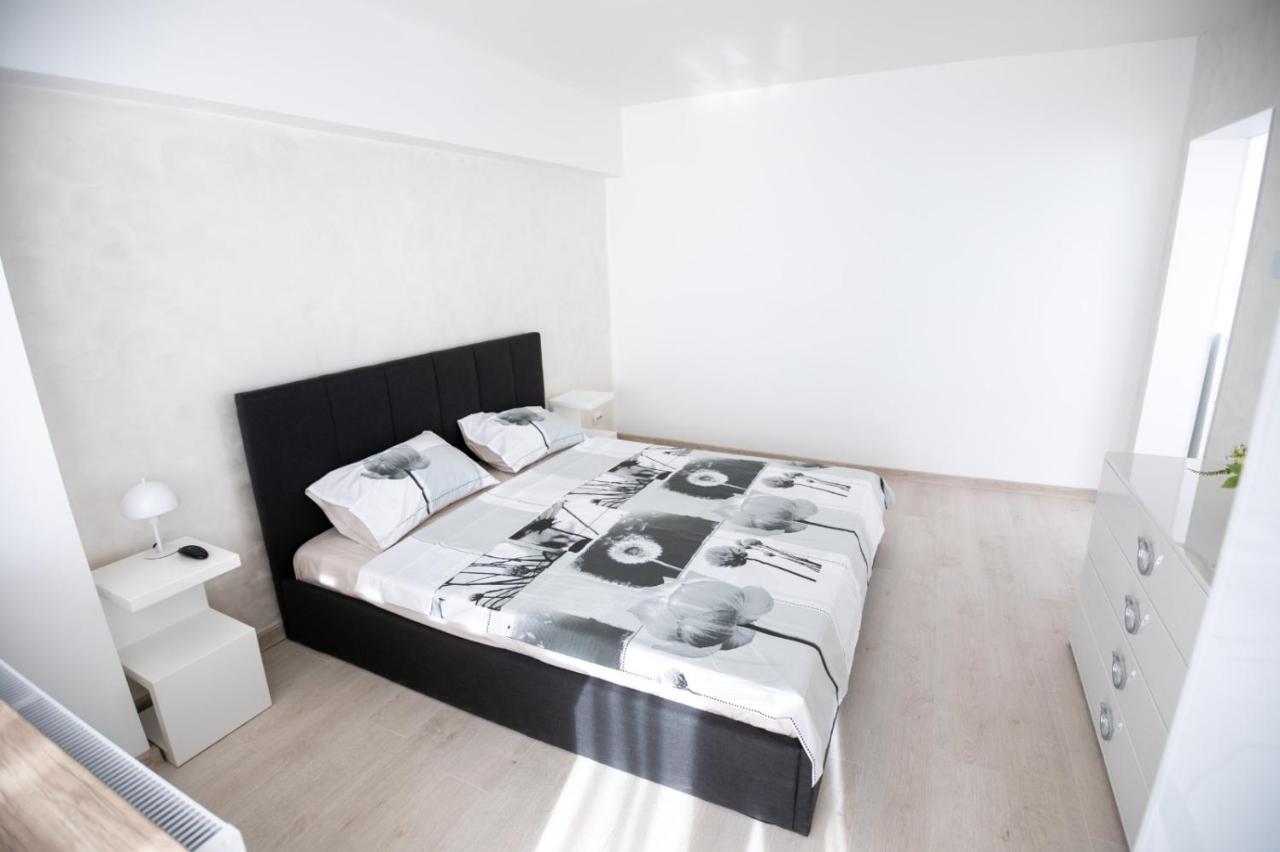 Apartament Central Târgu Jiu Exteriör bild